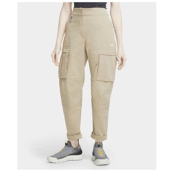 Nike ACG tan smith summit pants - Picture 9 of 10